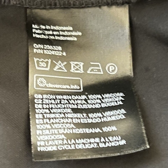 Black Satin Shirt‎ Dress Long Sleeve Button Up Pockets Oversized XS - Picture 6 of 10